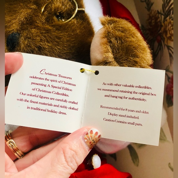 Christmas Treasures Collection Santa Bear - Picture 3 of 6